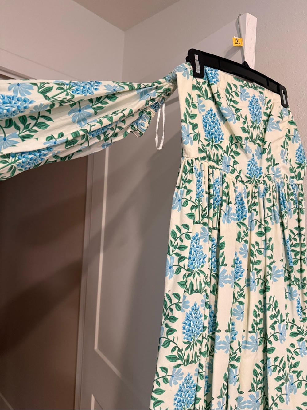 Anthropologie. LetMeBe Floral dress. - Picture 2 of 6